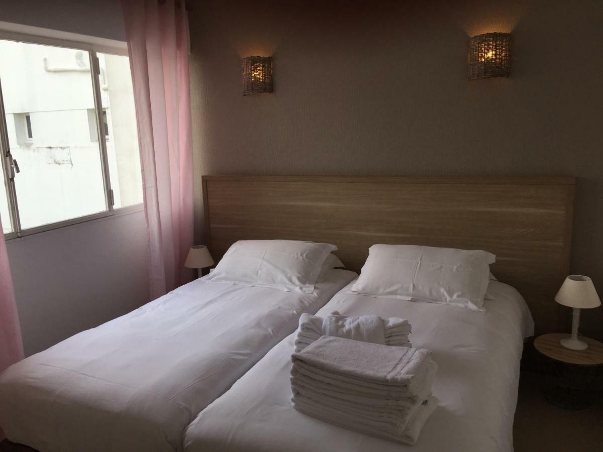 Trois Appartements Secteur Foncillon Plage Роаян Екстериор снимка